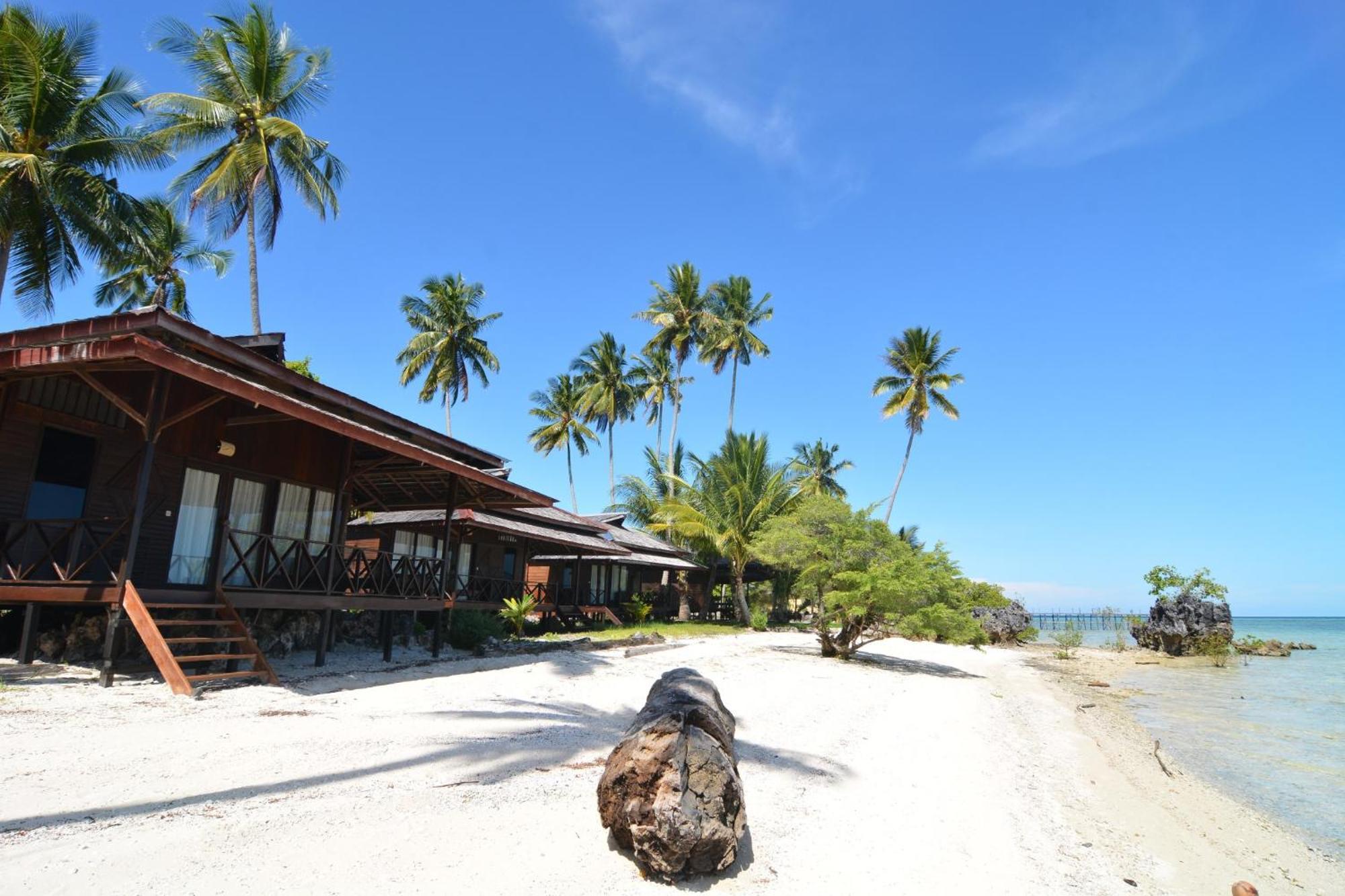 Nunukan Island Resort Maratua Island Bagian luar foto