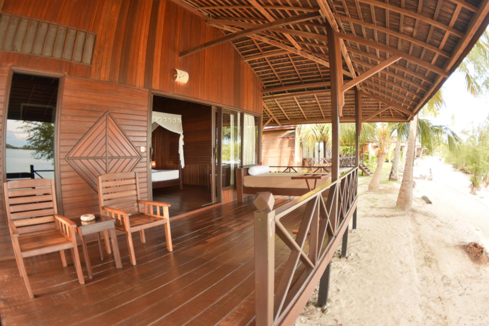 Nunukan Island Resort Maratua Island Bagian luar foto