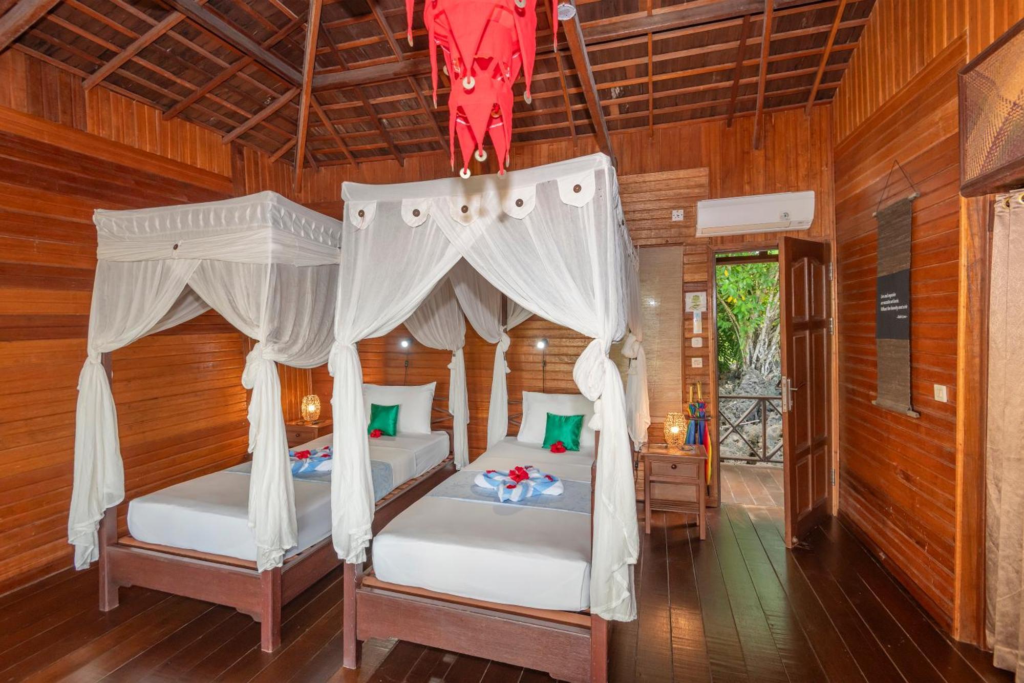Nunukan Island Resort Maratua Island Bagian luar foto