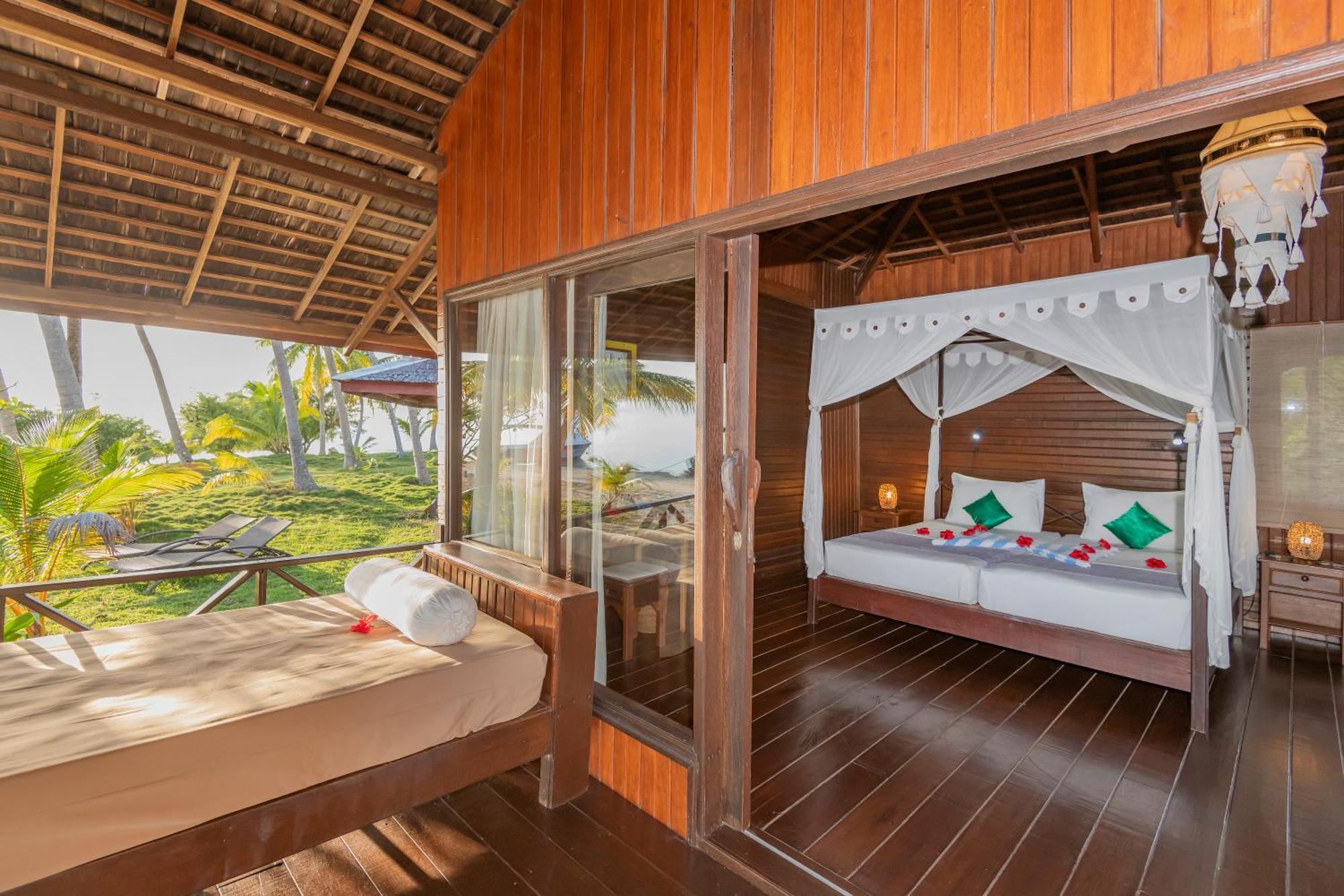 Nunukan Island Resort Maratua Island Bagian luar foto