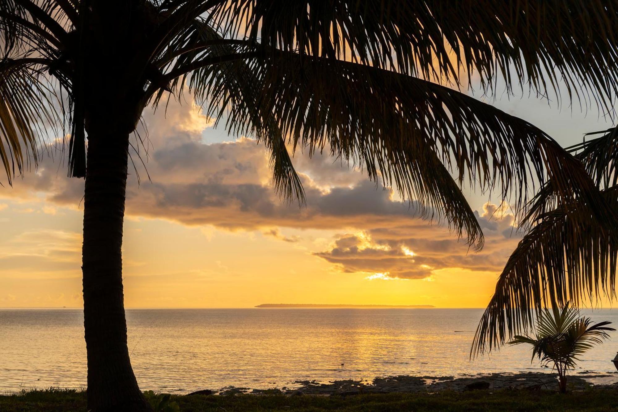 Nunukan Island Resort Maratua Island Bagian luar foto