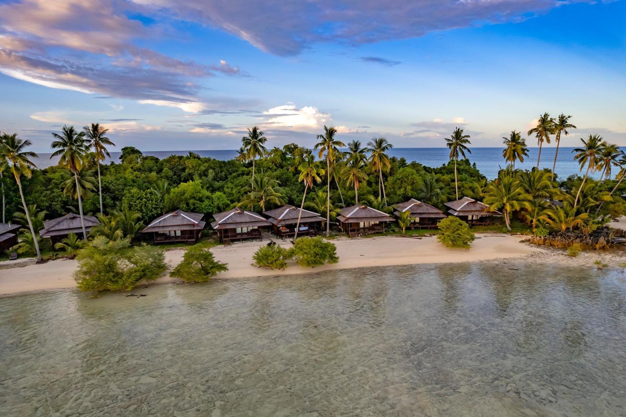 Nunukan Island Resort Maratua Island Bagian luar foto