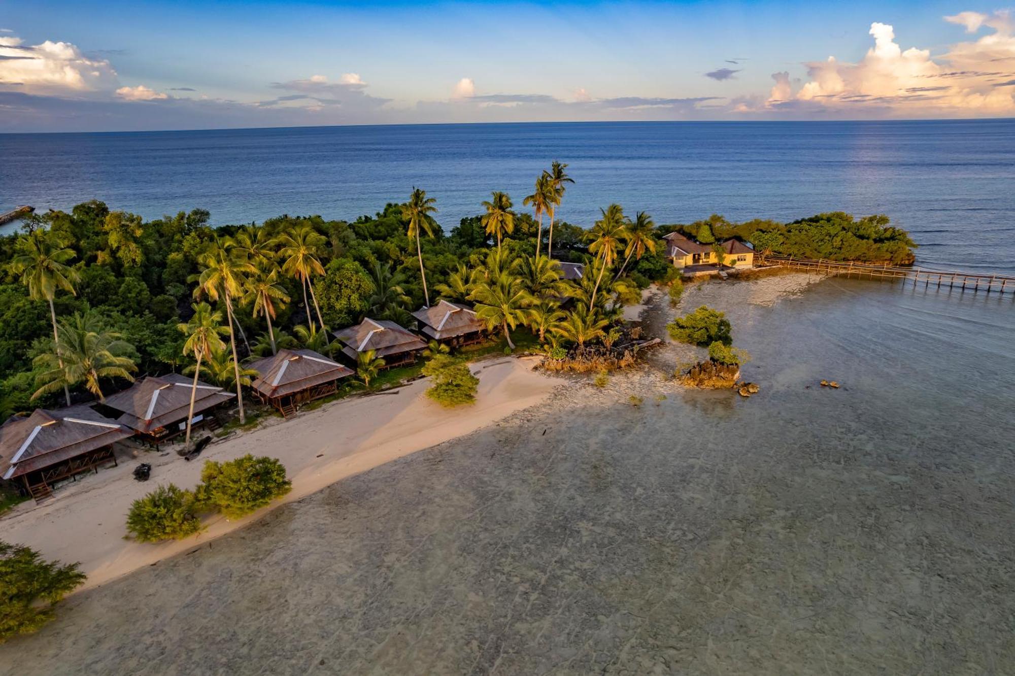Nunukan Island Resort Maratua Island Bagian luar foto