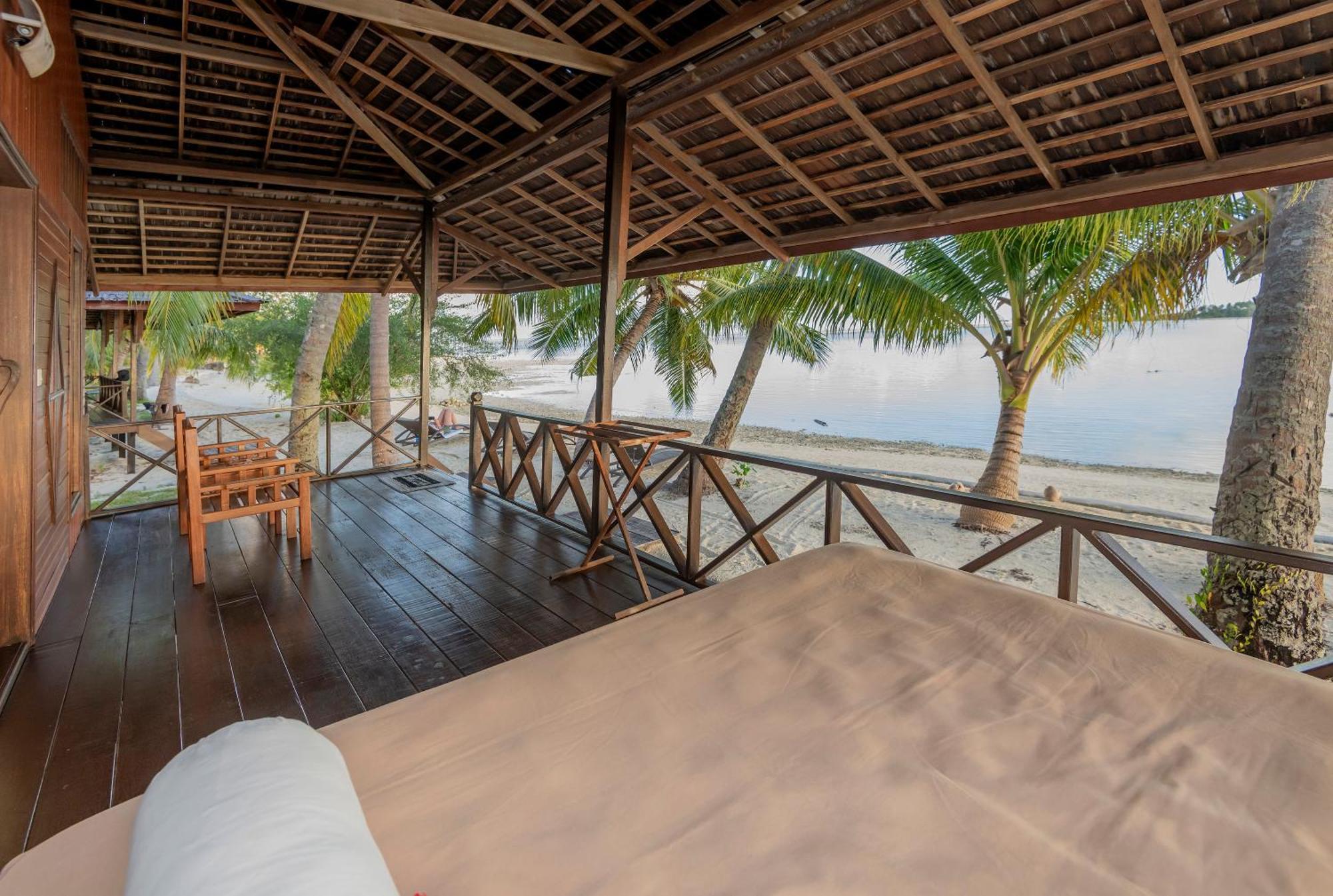 Nunukan Island Resort Maratua Island Bagian luar foto